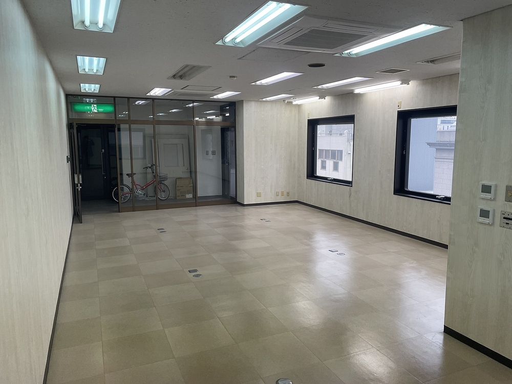 山陽姫路駅・みゆき通り商店街まで徒歩1分！
店舗・事務所利用可！